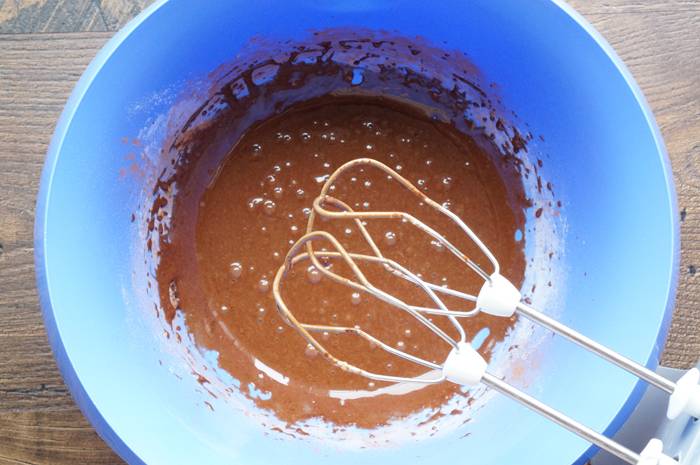 Шоколадный кекс в чашке за 3 минуты, пошаговый фото рецепт