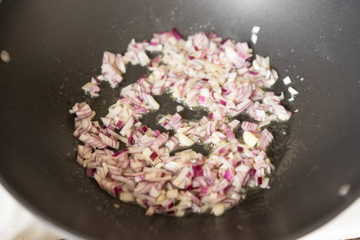 Бефстроганов, как приготовить говядину с грибами и сметанным соусом, пошаговый рецепт с фото, блог anfychef.ru