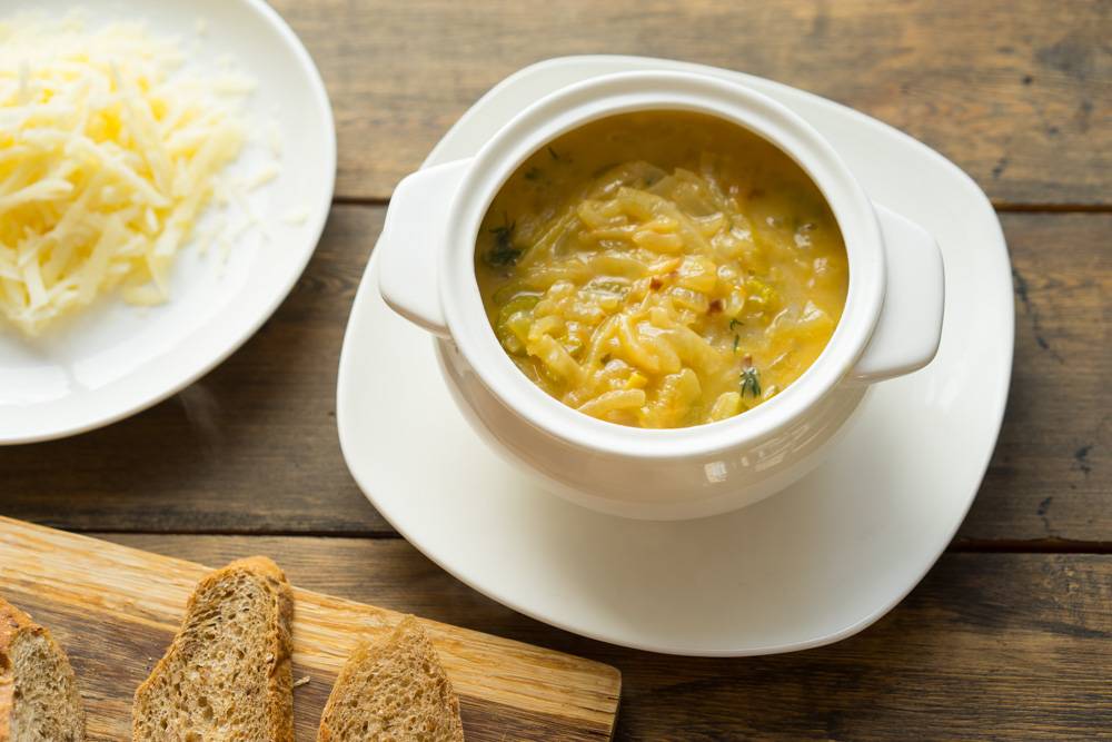 Традиционный французский луковый суп