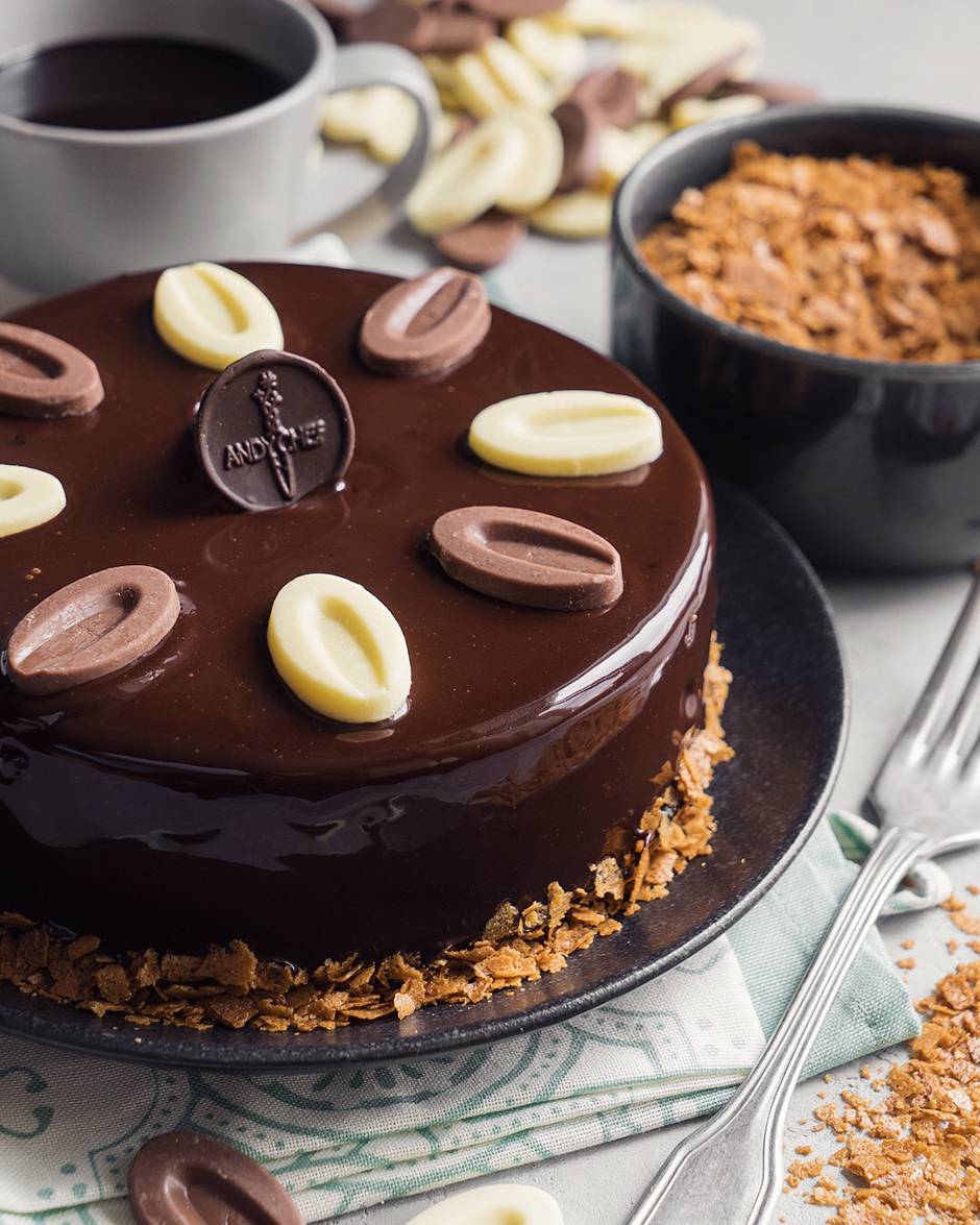 Торт «Три шоколада» — классика от французского шефа | Andy Chef (Энди Шеф)  — блог о еде и путешествиях, пошаговые рецепты, интернет-магазин для  кондитеров |