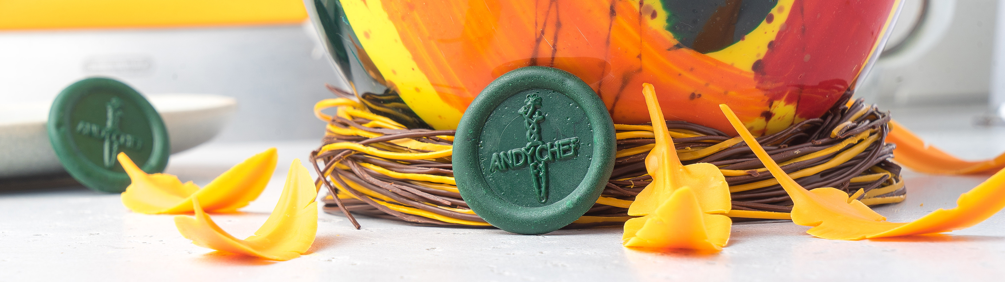 Шоколадное яйцо